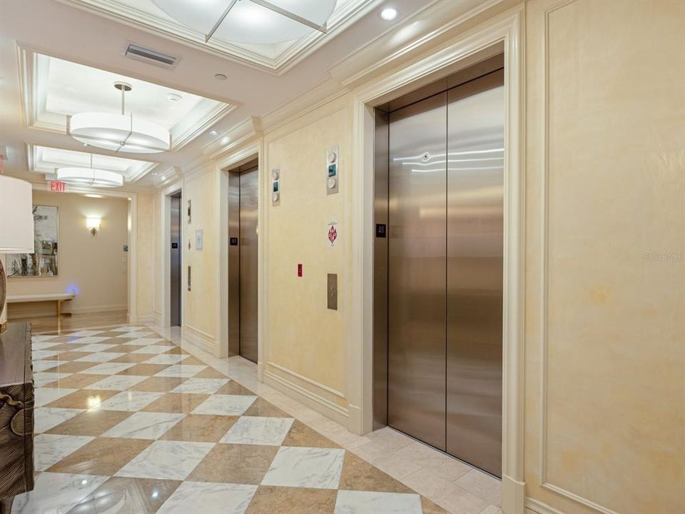 For Sale: $1,189,000 (2 beds, 2 baths, 1676 Square Feet)