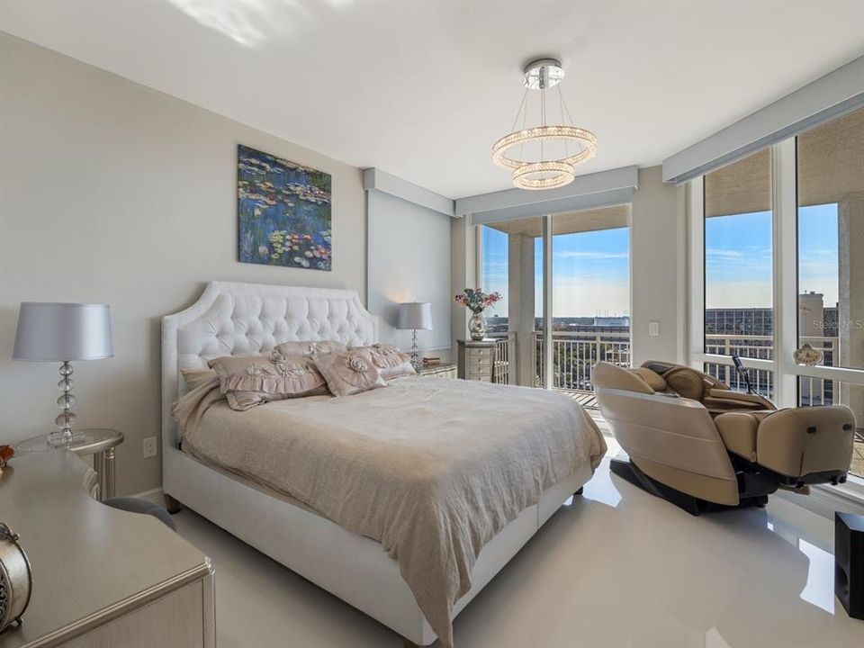 For Sale: $1,189,000 (2 beds, 2 baths, 1676 Square Feet)