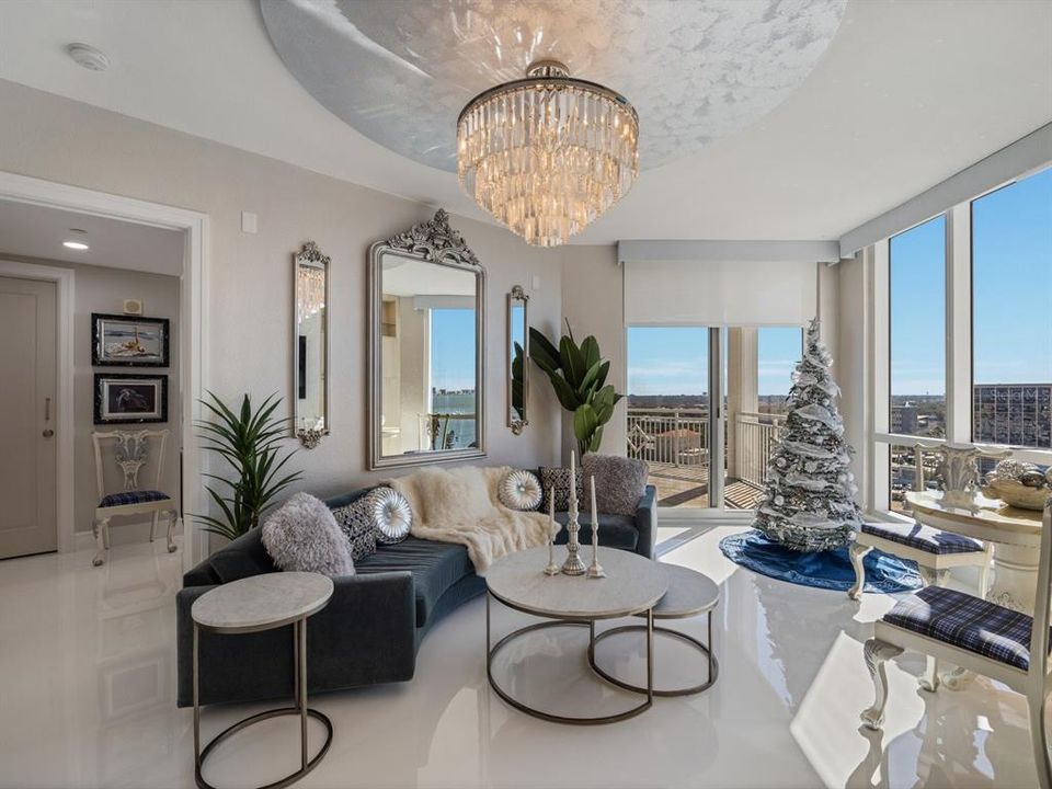 For Sale: $1,189,000 (2 beds, 2 baths, 1676 Square Feet)