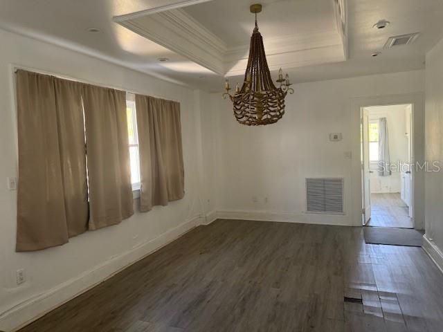 For Sale: $999,900 (4 beds, 4 baths, 2709 Square Feet)