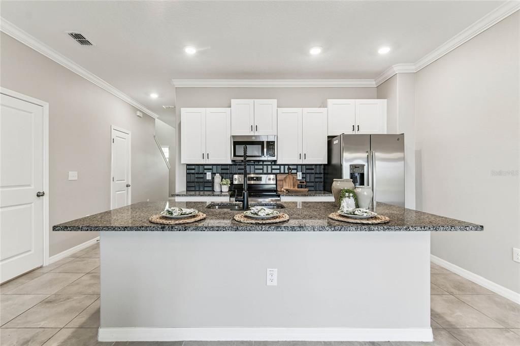 En Venta: $315,000 (3 camas, 2 baños, 1601 Pies cuadrados)