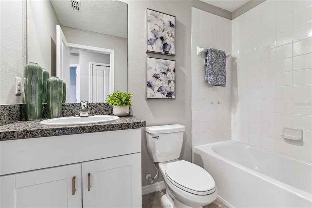 En Venta: $315,000 (3 camas, 2 baños, 1601 Pies cuadrados)