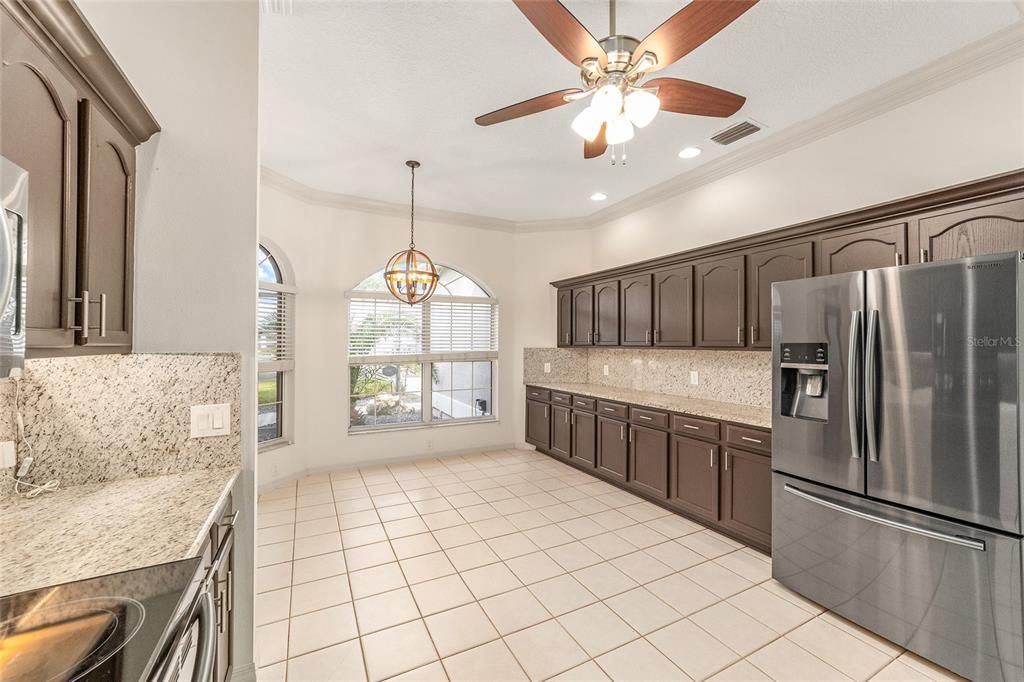 For Sale: $650,000 (3 beds, 2 baths, 2308 Square Feet)