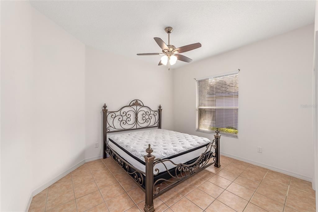 For Sale: $650,000 (3 beds, 2 baths, 2308 Square Feet)