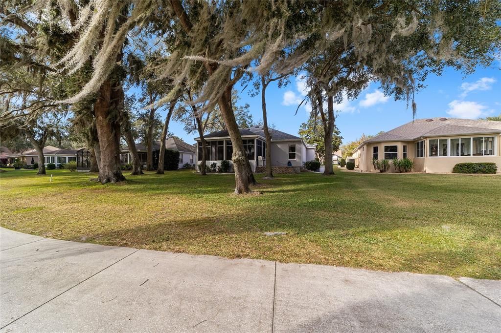For Sale: $650,000 (3 beds, 2 baths, 2308 Square Feet)