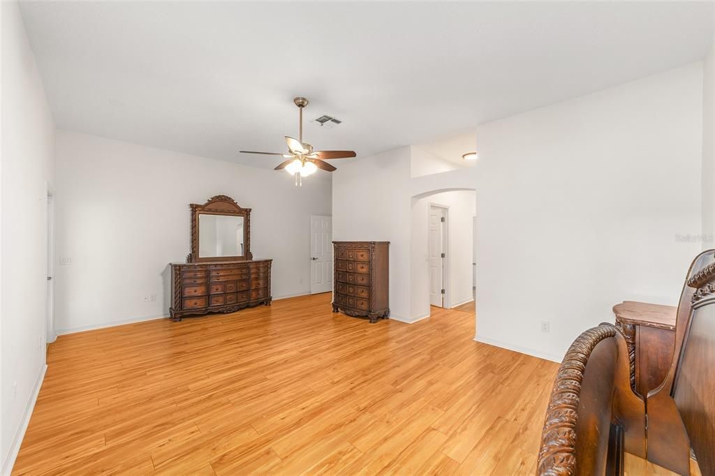 For Sale: $650,000 (3 beds, 2 baths, 2308 Square Feet)