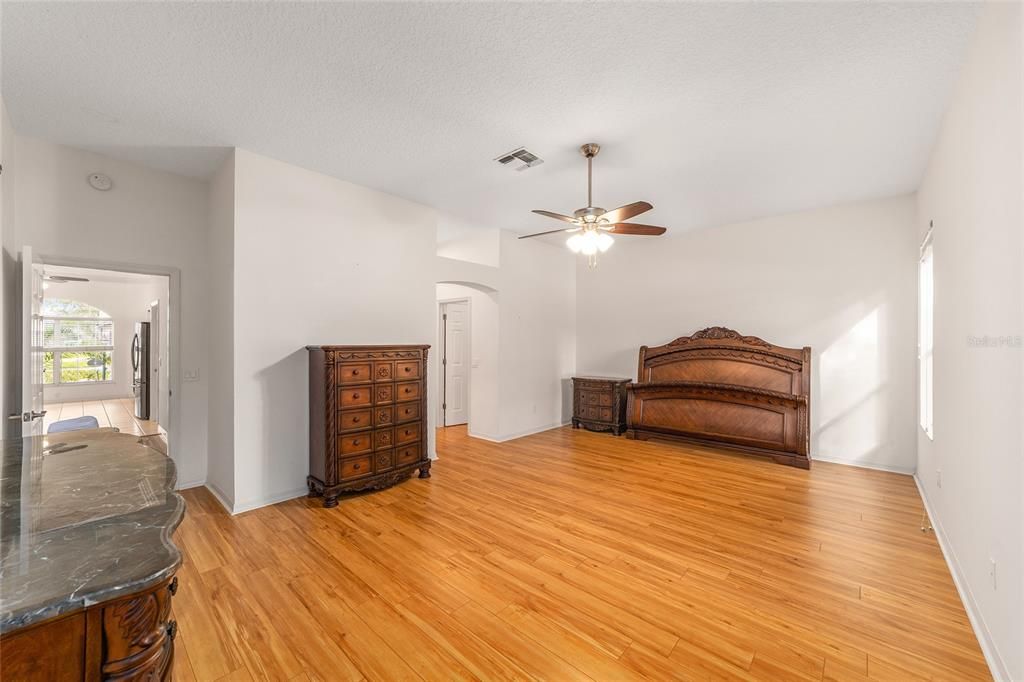 For Sale: $650,000 (3 beds, 2 baths, 2308 Square Feet)