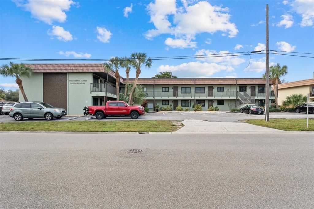 На продажу: $119,950 (1 спален, 1 ванн, 556 Квадратных фут)