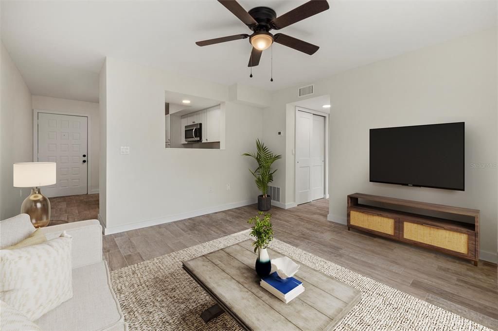 На продажу: $119,950 (1 спален, 1 ванн, 556 Квадратных фут)