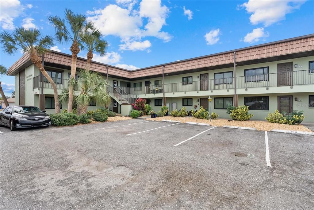 На продажу: $119,950 (1 спален, 1 ванн, 556 Квадратных фут)