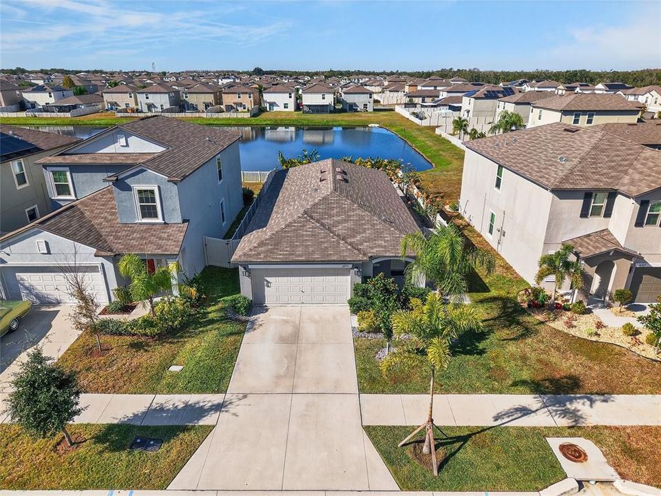 For Sale: $289,000 (3 beds, 2 baths, 1451 Square Feet)