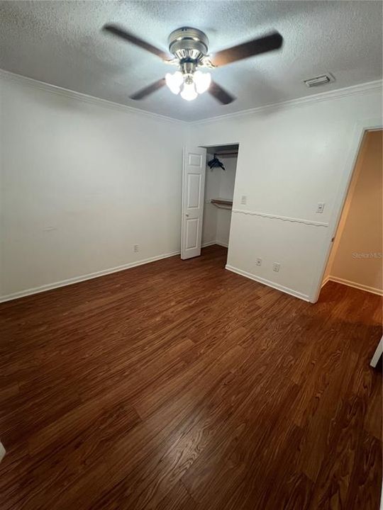 For Sale: $180,000 (4 beds, 2 baths, 1386 Square Feet)