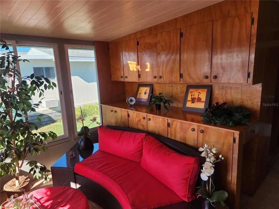 В аренду: $2,000 (2 спален, 2 ванн, 1724 Квадратных фут)