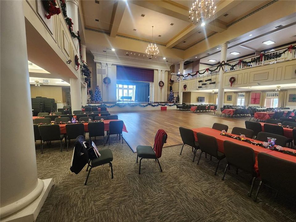 В аренду: $2,000 (2 спален, 2 ванн, 1724 Квадратных фут)