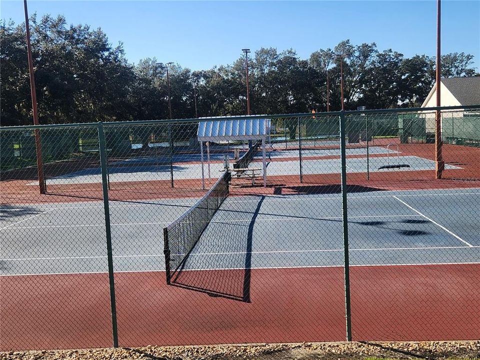 В аренду: $2,000 (2 спален, 2 ванн, 1724 Квадратных фут)