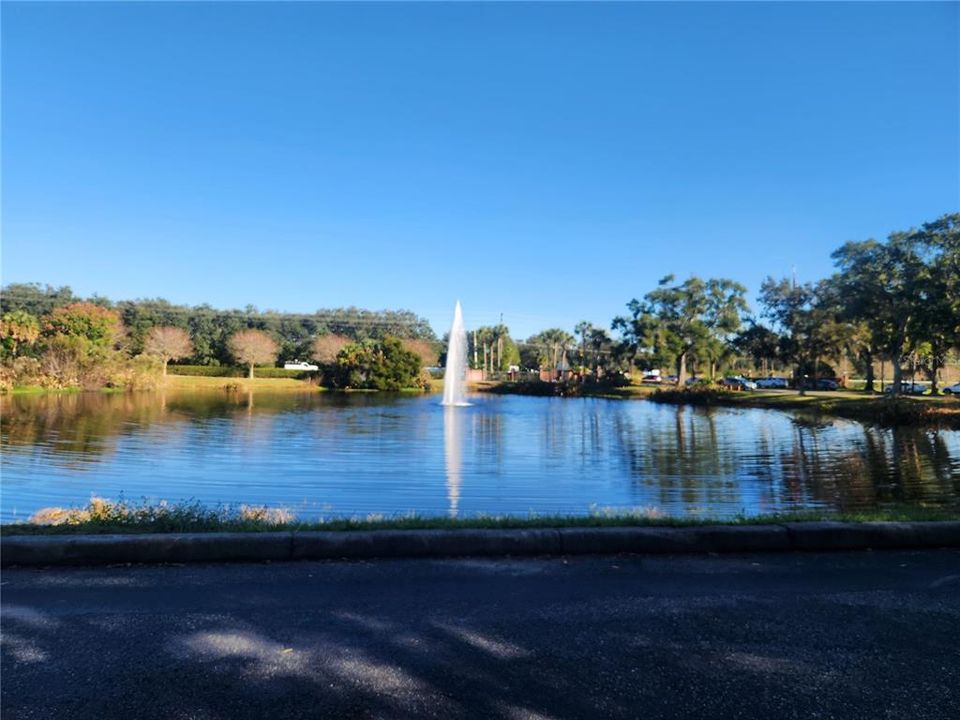 В аренду: $2,000 (2 спален, 2 ванн, 1724 Квадратных фут)