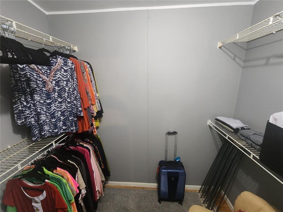 В аренду: $2,000 (2 спален, 2 ванн, 1724 Квадратных фут)