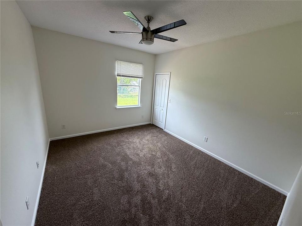 En Venta: $487,000 (5 camas, 2 baños, 3622 Pies cuadrados)