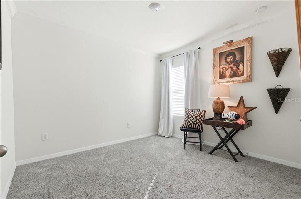 For Sale: $330,000 (3 beds, 2 baths, 1697 Square Feet)