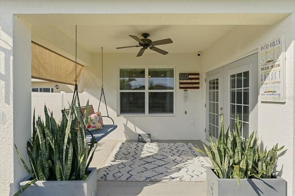 For Sale: $330,000 (3 beds, 2 baths, 1697 Square Feet)