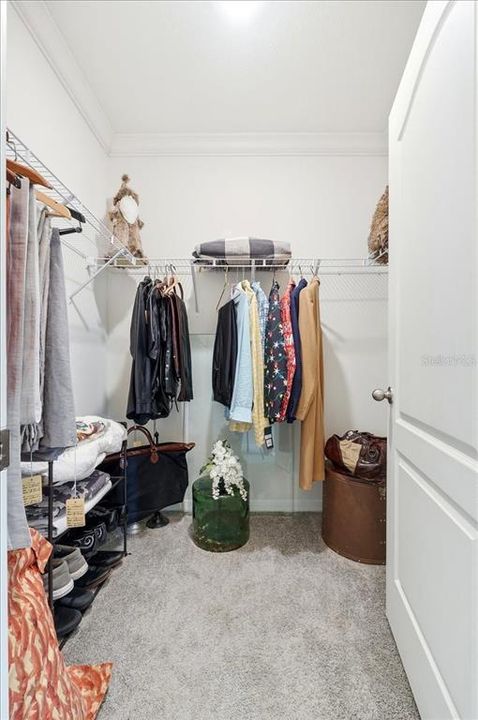 For Sale: $330,000 (3 beds, 2 baths, 1697 Square Feet)