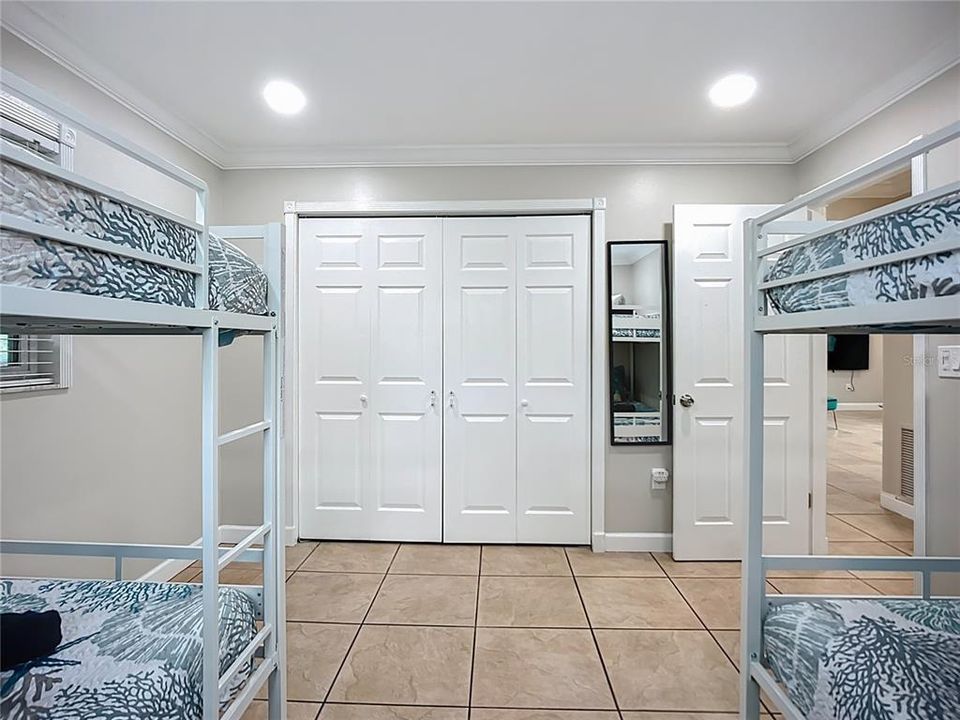 На продажу: $699,000 (4 спален, 3 ванн, 2080 Квадратных фут)