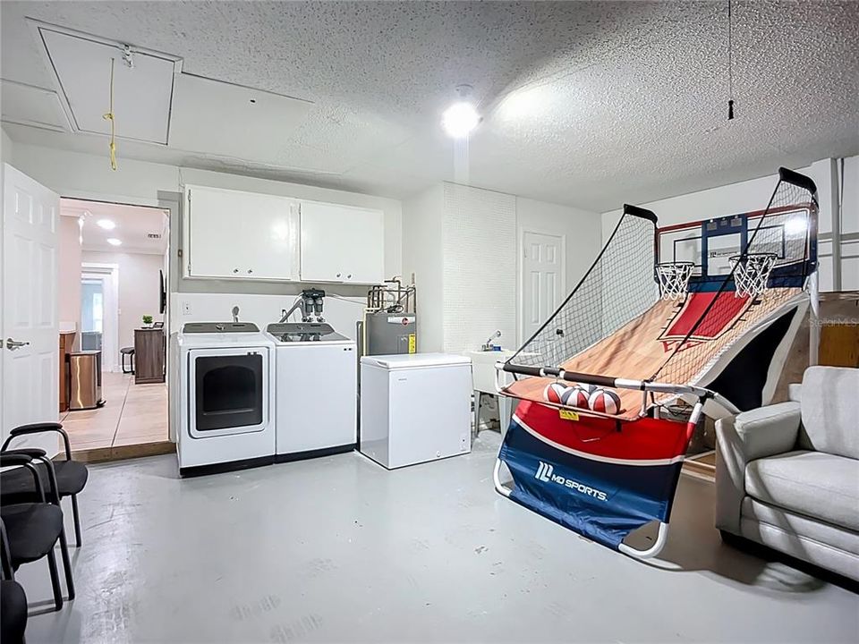 На продажу: $699,000 (4 спален, 3 ванн, 2080 Квадратных фут)