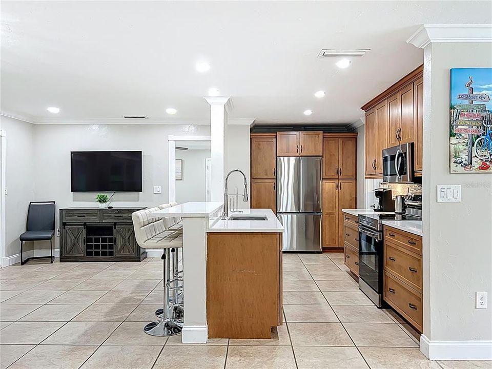 На продажу: $699,000 (4 спален, 3 ванн, 2080 Квадратных фут)