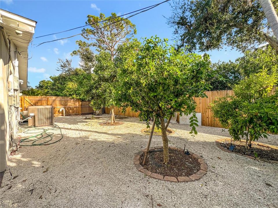 На продажу: $699,000 (4 спален, 3 ванн, 2080 Квадратных фут)