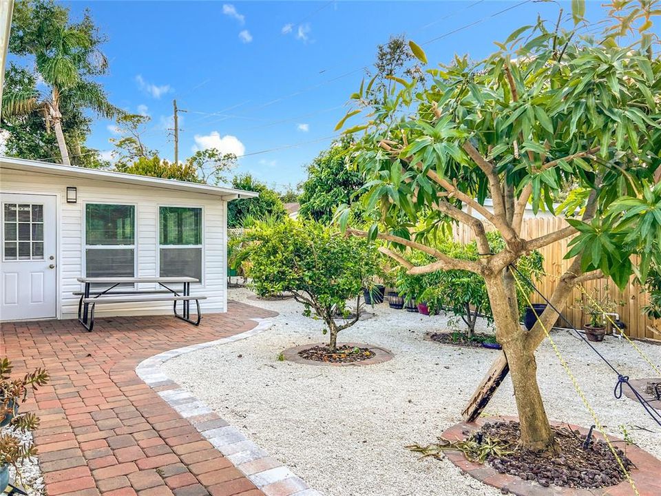 На продажу: $699,000 (4 спален, 3 ванн, 2080 Квадратных фут)