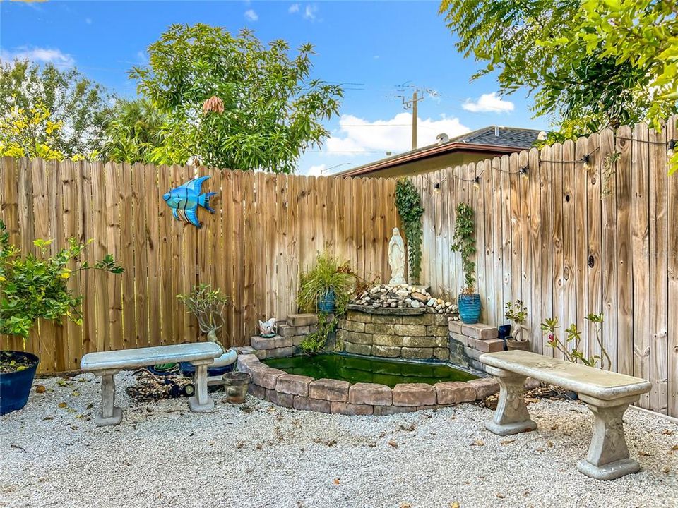 На продажу: $699,000 (4 спален, 3 ванн, 2080 Квадратных фут)