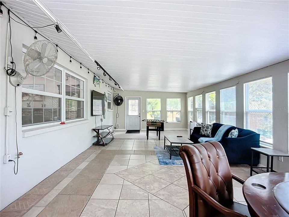 На продажу: $699,000 (4 спален, 3 ванн, 2080 Квадратных фут)