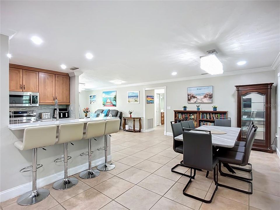 На продажу: $699,000 (4 спален, 3 ванн, 2080 Квадратных фут)