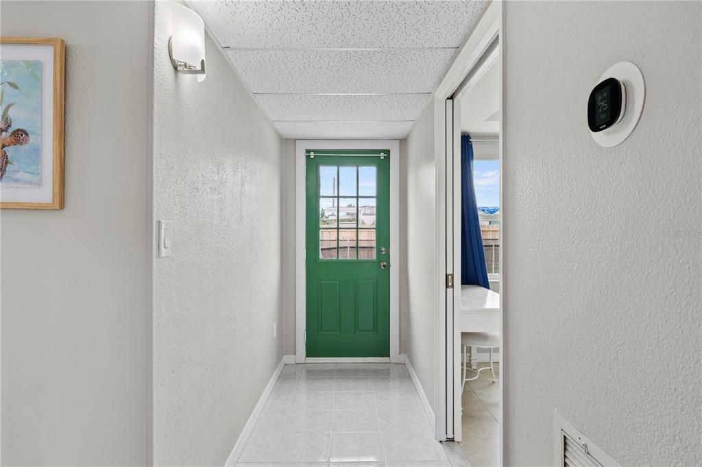 For Sale: $299,000 (4 beds, 2 baths, 1400 Square Feet)