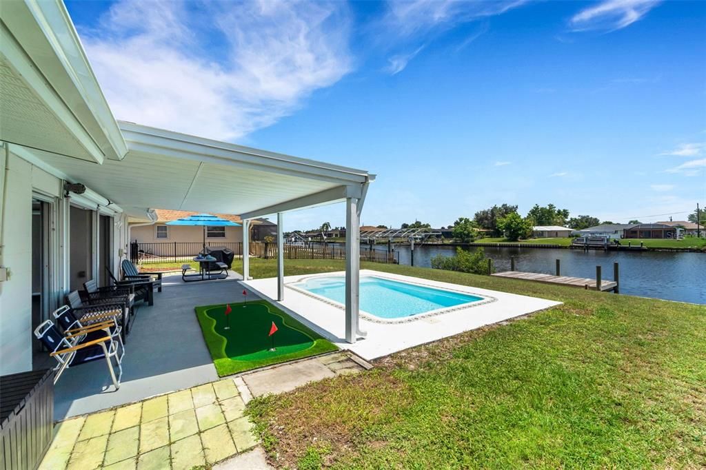 For Sale: $399,000 (3 beds, 2 baths, 1095 Square Feet)