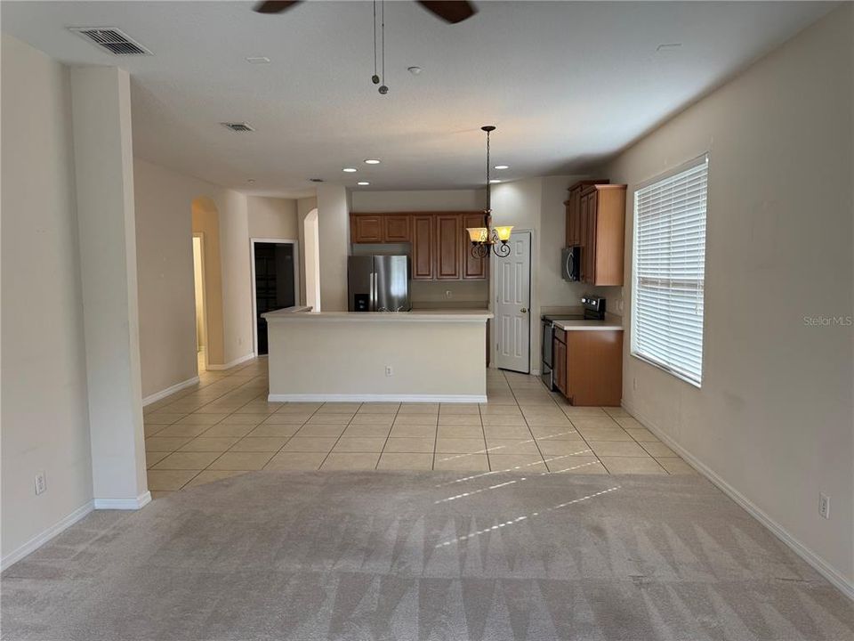 En Renta: $2,695 (4 camas, 3 baños, 2110 Pies cuadrados)