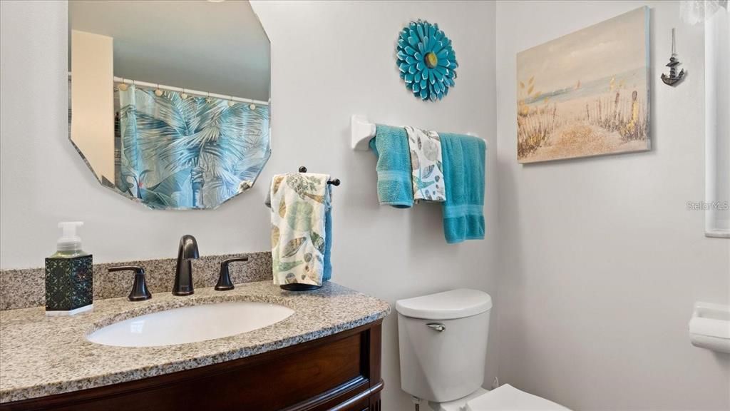 For Sale: $235,000 (3 beds, 2 baths, 1348 Square Feet)