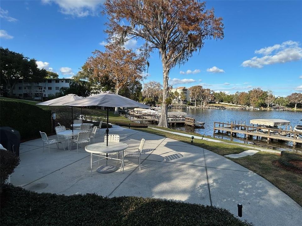 For Sale: $795,000 (2 beds, 2 baths, 1685 Square Feet)