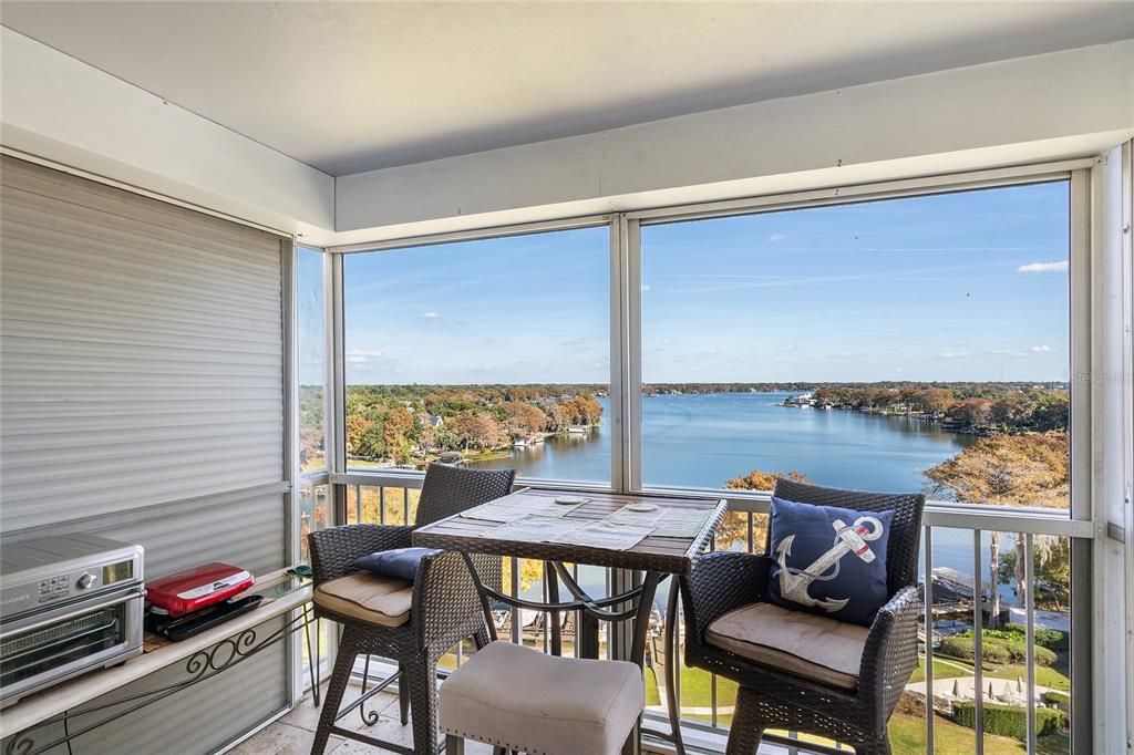 For Sale: $795,000 (2 beds, 2 baths, 1685 Square Feet)