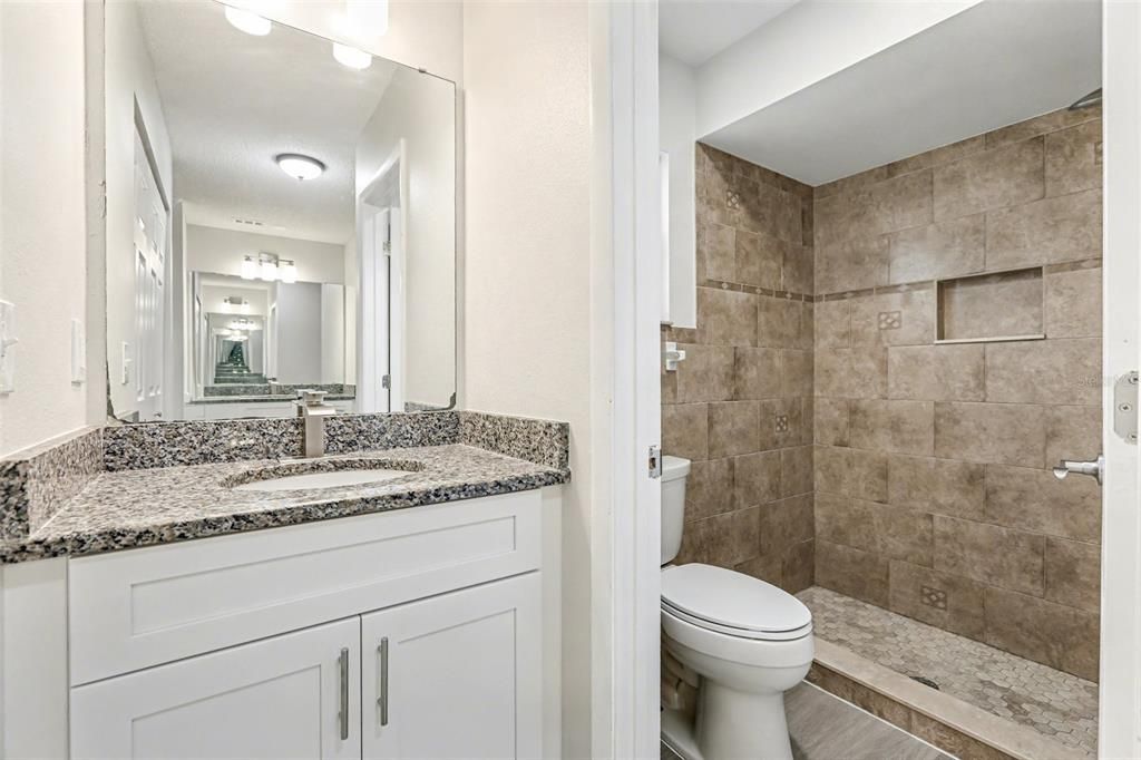 En Venta: $430,000 (3 camas, 2 baños, 1792 Pies cuadrados)