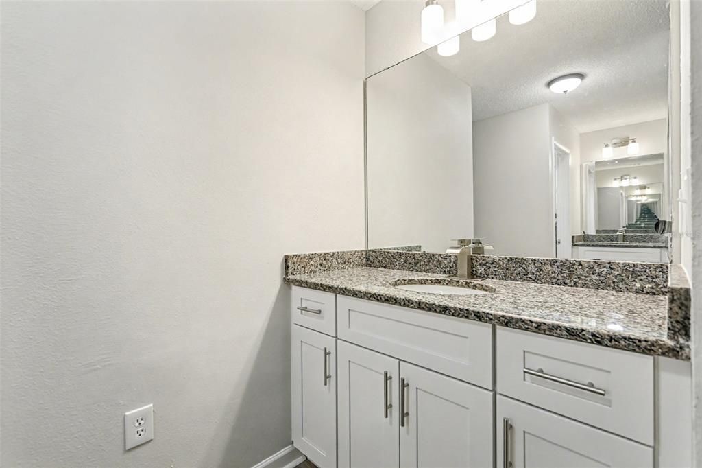 En Venta: $430,000 (3 camas, 2 baños, 1792 Pies cuadrados)