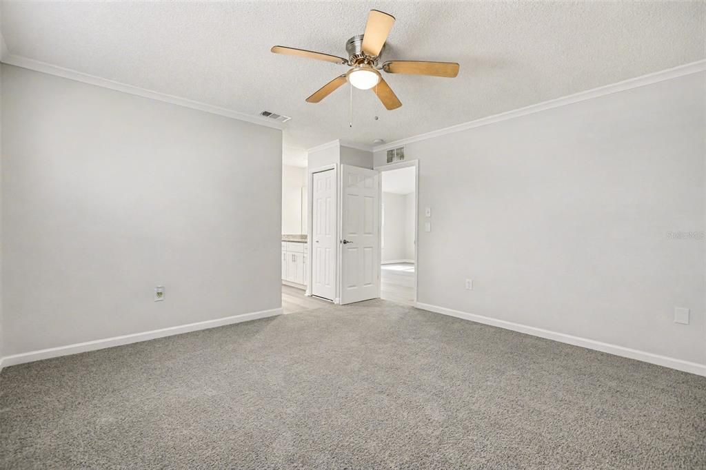 En Venta: $430,000 (3 camas, 2 baños, 1792 Pies cuadrados)