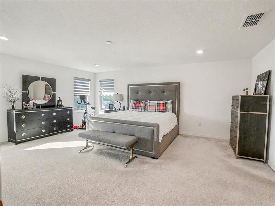 На продажу: $535,000 (5 спален, 4 ванн, 3451 Квадратных фут)