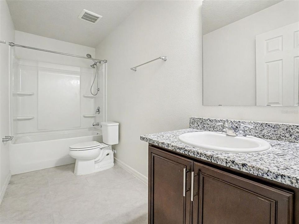 На продажу: $535,000 (5 спален, 4 ванн, 3451 Квадратных фут)