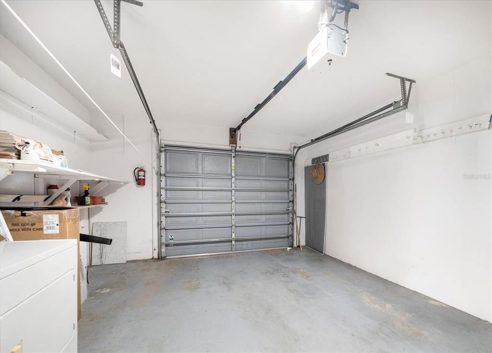 待售: $360,000 (2 贝兹, 2 浴室, 1176 平方英尺)