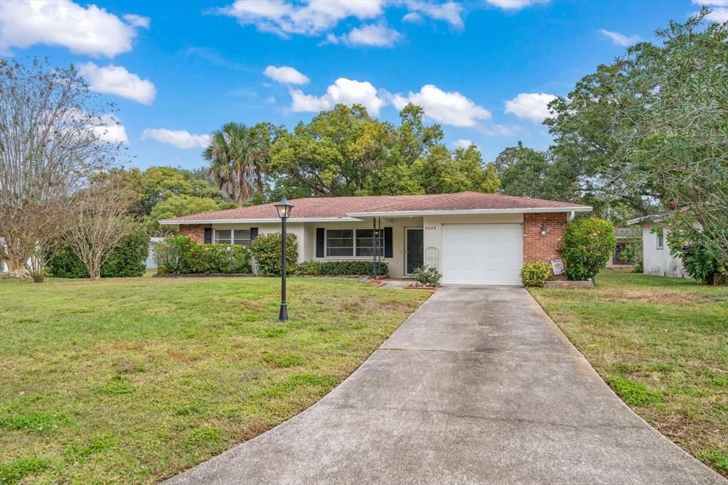 待售: $360,000 (2 贝兹, 2 浴室, 1176 平方英尺)