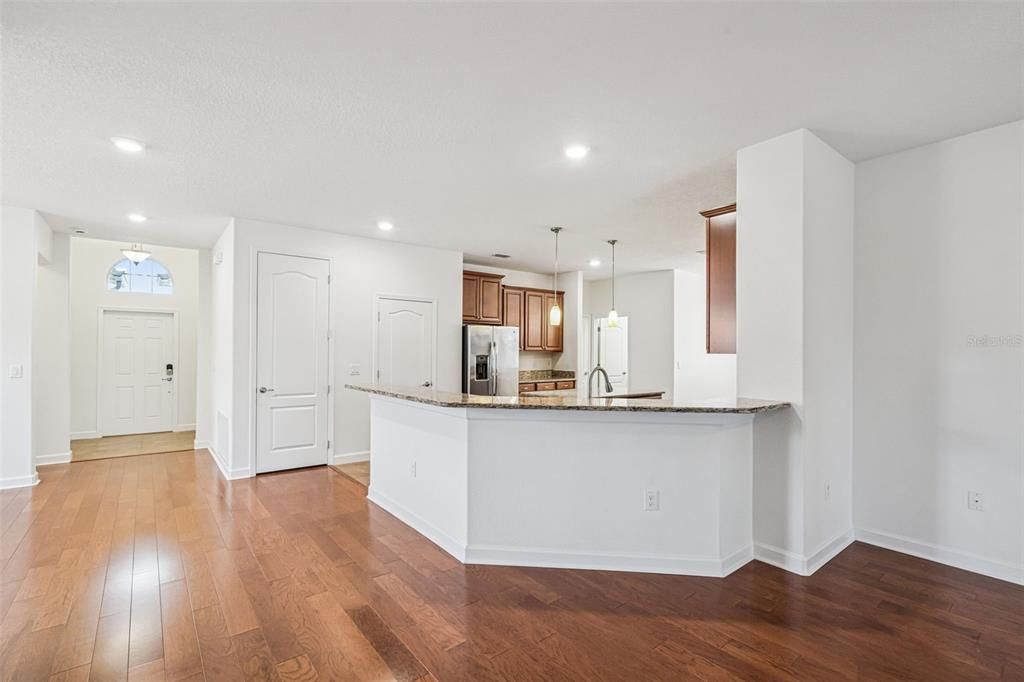 На продажу: $495,000 (4 спален, 3 ванн, 2293 Квадратных фут)