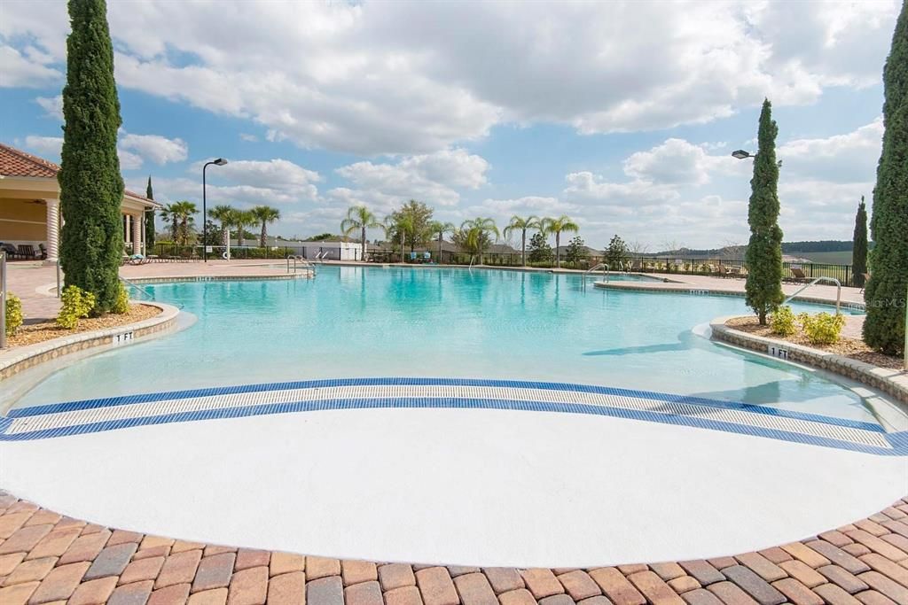 На продажу: $495,000 (4 спален, 3 ванн, 2293 Квадратных фут)