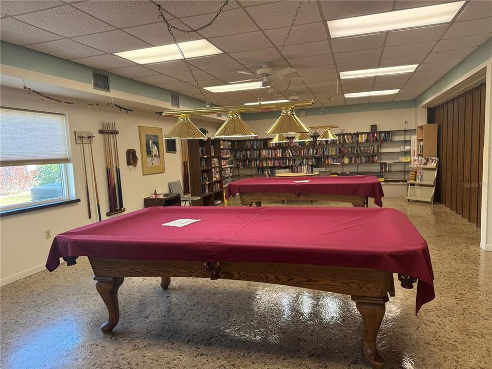 For Sale: $279,000 (2 beds, 2 baths, 1389 Square Feet)