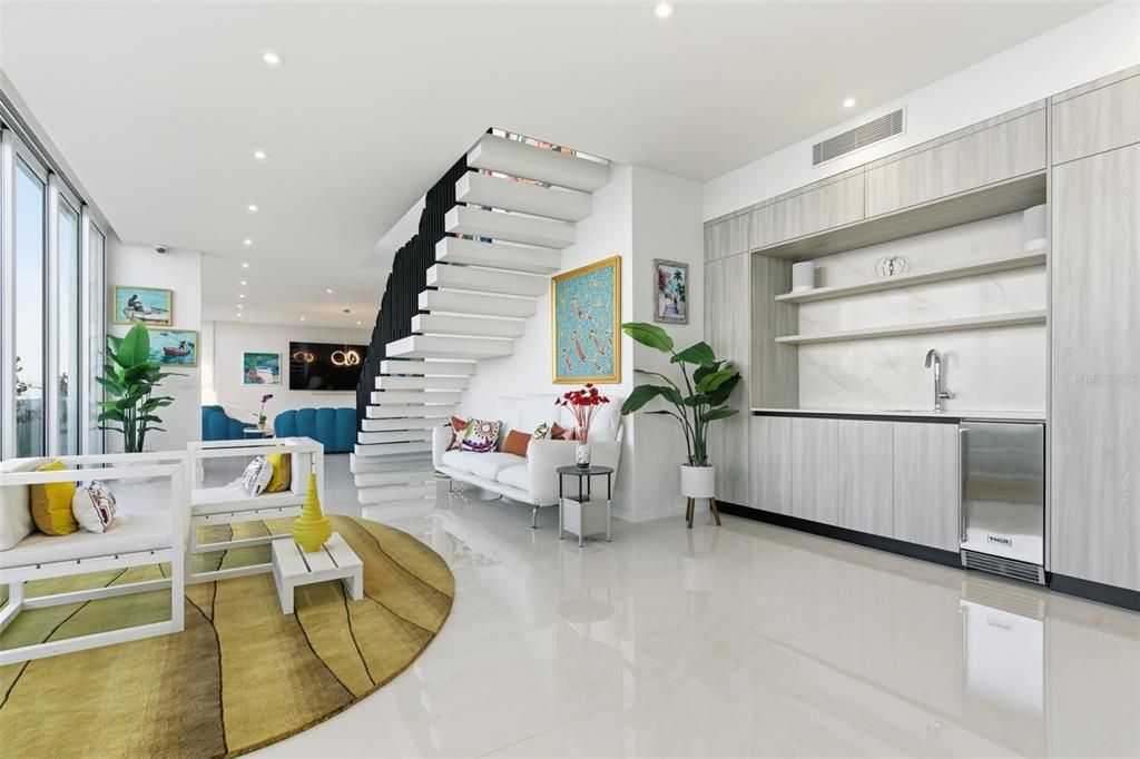 For Sale: $6,500,000 (5 beds, 5 baths, 7800 Square Feet)